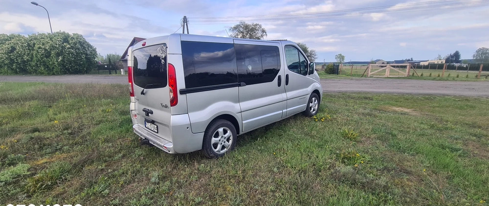 Renault Trafic cena 47000 przebieg: 212800, rok produkcji 2011 z Złotów małe 137